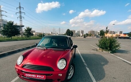 MINI Hatch, 2004 год, 555 555 рублей, 4 фотография