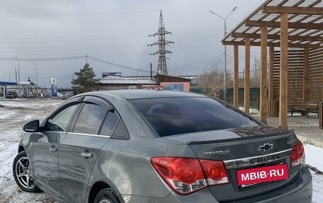 Chevrolet Cruze II, 2010 год, 927 000 рублей, 5 фотография