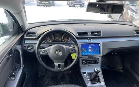 Volkswagen Passat B7, 2011 год, 1 085 000 рублей, 9 фотография