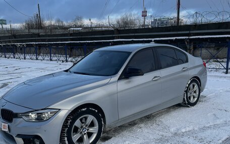 BMW 3 серия, 2016 год, 1 600 000 рублей, 4 фотография