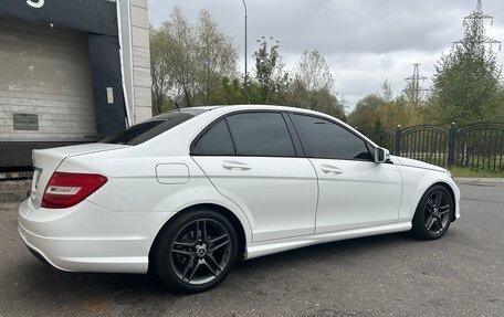 Mercedes-Benz C-Класс, 2013 год, 2 500 000 рублей, 2 фотография