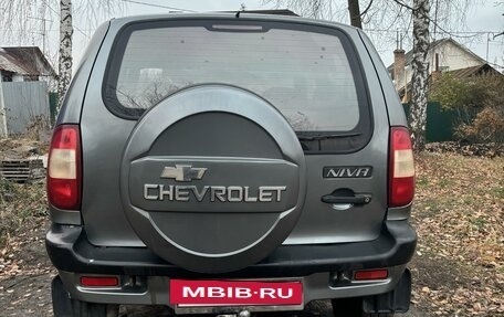 Chevrolet Niva I рестайлинг, 2004 год, 340 000 рублей, 8 фотография