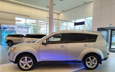 Mitsubishi Outlander III рестайлинг 3, 2008 год, 1 400 000 рублей, 2 фотография