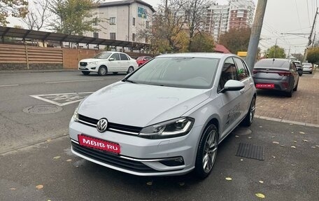 Volkswagen Golf VII, 2018 год, 2 050 000 рублей, 1 фотография