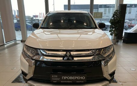 Mitsubishi Outlander III рестайлинг 3, 2018 год, 2 296 600 рублей, 2 фотография