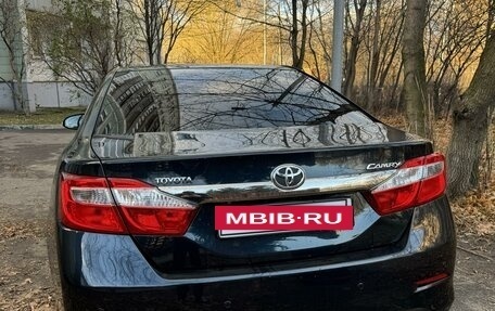 Toyota Camry, 2014 год, 1 890 000 рублей, 5 фотография