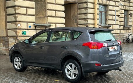 Toyota RAV4, 2013 год, 2 150 000 рублей, 7 фотография