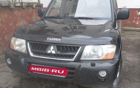 Mitsubishi Pajero III рестайлинг, 2004 год, 1 000 050 рублей, 6 фотография