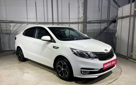 KIA Rio III рестайлинг, 2015 год, 799 000 рублей, 3 фотография