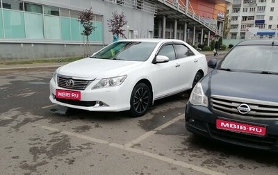 Toyota Camry, 2012 год, 1 фотография