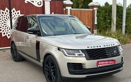 Land Rover Range Rover IV рестайлинг, 2018 год, 7 090 000 рублей, 17 фотография