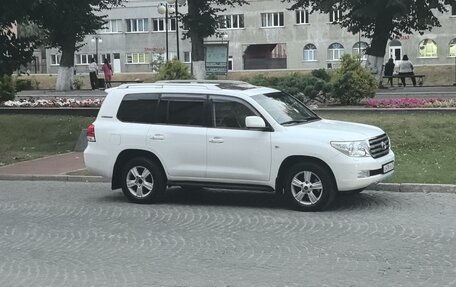 Toyota Land Cruiser 200, 2011 год, 3 368 000 рублей, 7 фотография