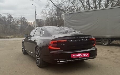 Volvo S90 II рестайлинг, 2021 год, 4 900 000 рублей, 7 фотография