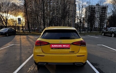 Mercedes-Benz A-Класс, 2019 год, 3 000 000 рублей, 4 фотография