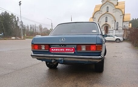 Mercedes-Benz W123, 1978 год, 250 000 рублей, 2 фотография