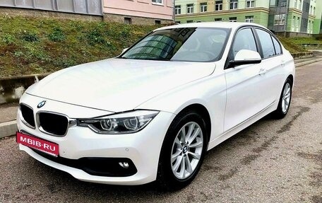 BMW 3 серия, 2018 год, 2 850 000 рублей, 2 фотография