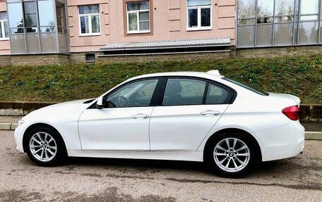 BMW 3 серия, 2018 год, 2 850 000 рублей, 6 фотография