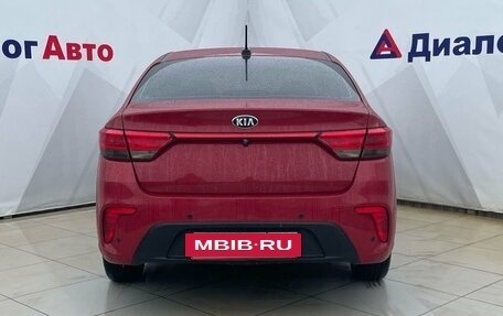 KIA Rio IV, 2018 год, 1 540 000 рублей, 5 фотография