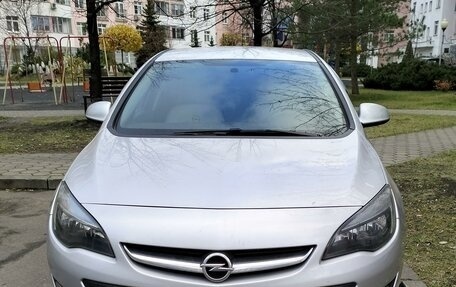 Opel Astra J, 2014 год, 890 000 рублей, 3 фотография