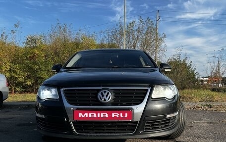 Volkswagen Passat B6, 2006 год, 600 000 рублей, 1 фотография