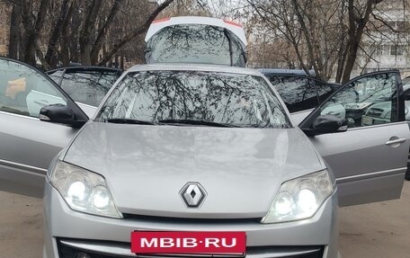 Renault Laguna III рестайлинг, 2008 год, 600 000 рублей, 10 фотография