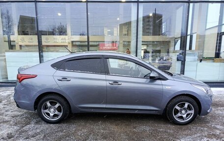 Hyundai Solaris II рестайлинг, 2019 год, 1 560 000 рублей, 5 фотография