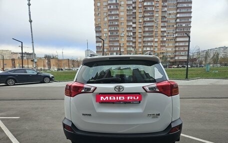 Toyota RAV4, 2015 год, 2 115 000 рублей, 8 фотография