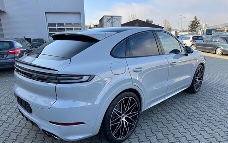 Porsche Cayenne III, 2024 год, 21 999 000 рублей, 7 фотография