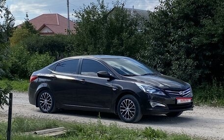 Hyundai Solaris II рестайлинг, 2016 год, 1 190 000 рублей, 1 фотография