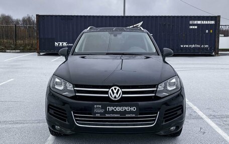 Volkswagen Touareg III, 2013 год, 2 465 600 рублей, 2 фотография