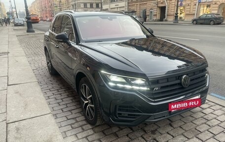 Volkswagen Touareg III, 2019 год, 8 200 000 рублей, 2 фотография