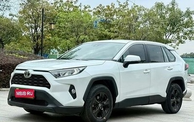 Toyota RAV4, 2021 год, 2 540 000 рублей, 1 фотография