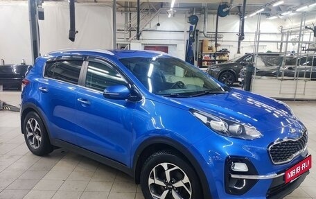 KIA Sportage IV рестайлинг, 2019 год, 2 275 000 рублей, 3 фотография