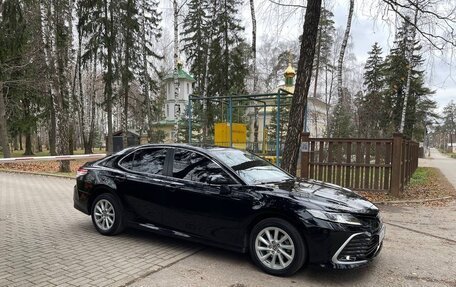 Toyota Camry, 2021 год, 3 400 000 рублей, 7 фотография