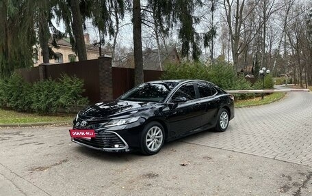 Toyota Camry, 2021 год, 3 400 000 рублей, 3 фотография