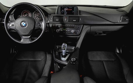 BMW 3 серия, 2015 год, 1 640 000 рублей, 16 фотография