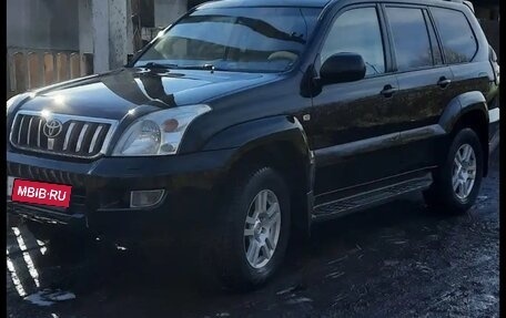 Toyota Land Cruiser Prado 120 рестайлинг, 2003 год, 1 900 000 рублей, 1 фотография