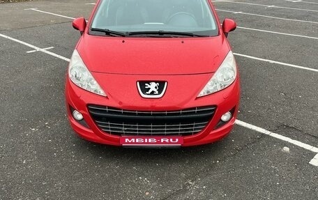 Peugeot 207 I, 2011 год, 800 000 рублей, 2 фотография