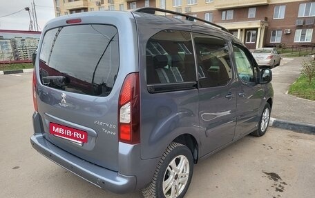 Peugeot Partner II рестайлинг 2, 2013 год, 950 000 рублей, 2 фотография