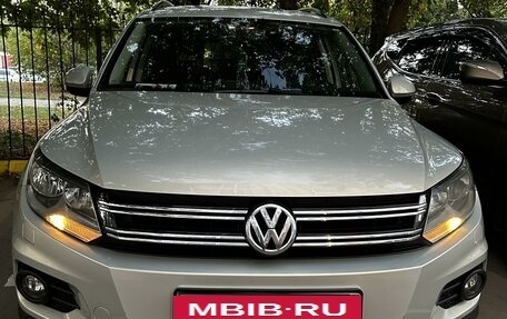 Volkswagen Tiguan I, 2012 год, 1 630 000 рублей, 2 фотография