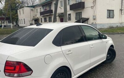 Volkswagen Polo VI (EU Market), 2012 год, 800 000 рублей, 1 фотография