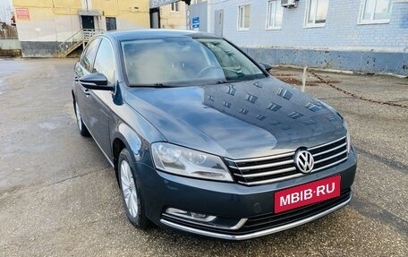 Volkswagen Passat B7, 2011 год, 1 050 000 рублей, 1 фотография