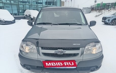 Chevrolet Niva I рестайлинг, 2018 год, 799 000 рублей, 2 фотография