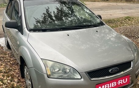 Ford Focus II рестайлинг, 2005 год, 370 000 рублей, 6 фотография