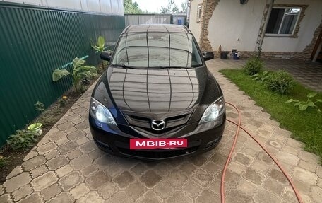 Mazda 3, 2008 год, 1 000 000 рублей, 2 фотография