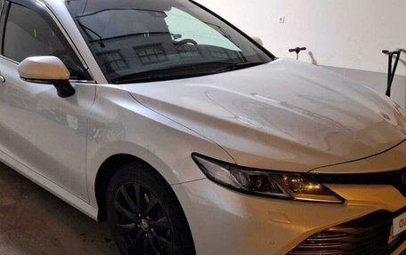 Toyota Camry, 2018 год, 2 500 000 рублей, 1 фотография