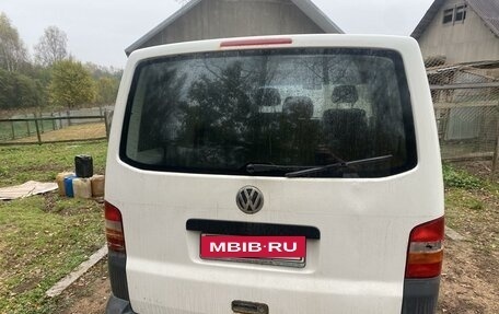 Volkswagen Transporter T5 рестайлинг, 2006 год, 1 400 000 рублей, 4 фотография