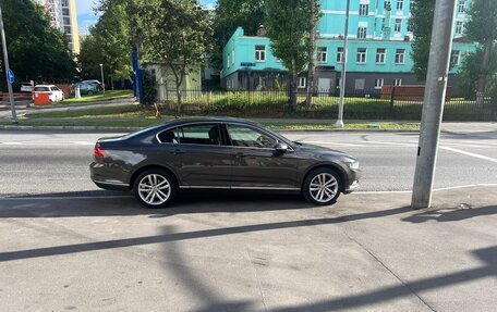 Volkswagen Passat B8 рестайлинг, 2016 год, 2 200 000 рублей, 11 фотография