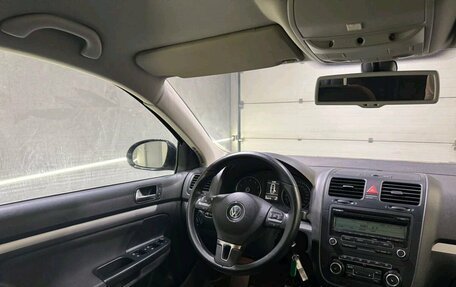 Volkswagen Jetta VI, 2010 год, 699 000 рублей, 9 фотография