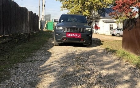 Jeep Grand Cherokee, 2017 год, 3 200 000 рублей, 7 фотография